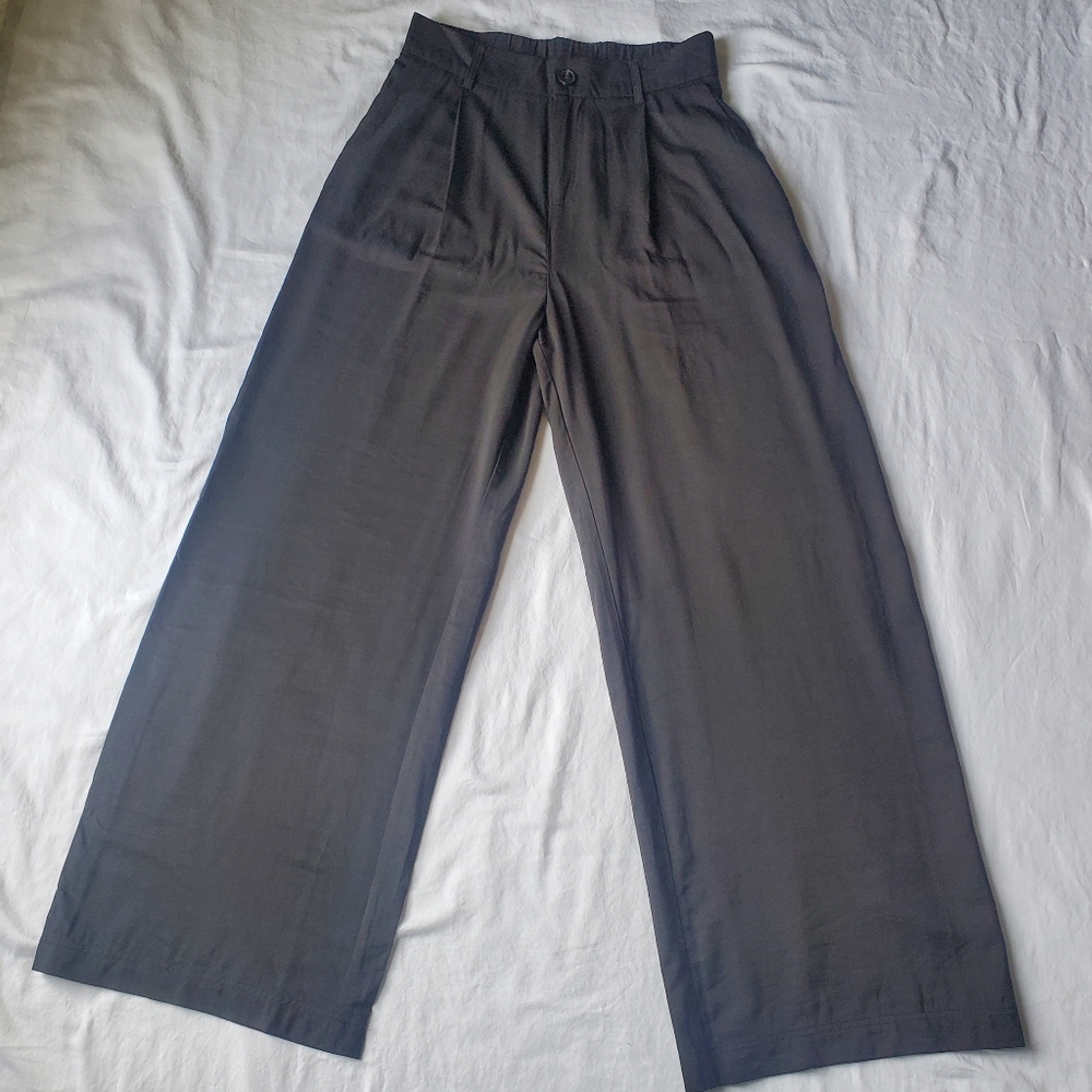 High waisted wide leg trousers